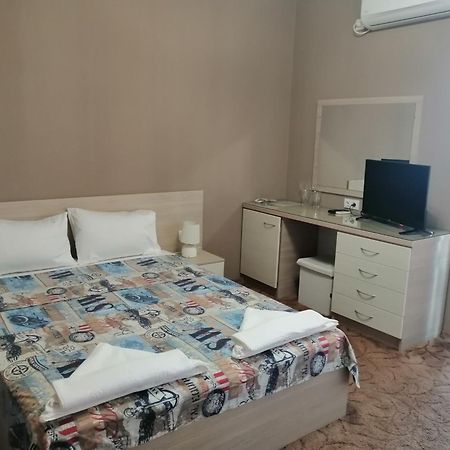 Джорджия Hotel Kiten  Kültér fotó